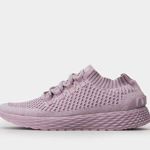 Nobull knit runners, size 6.5W , like new.